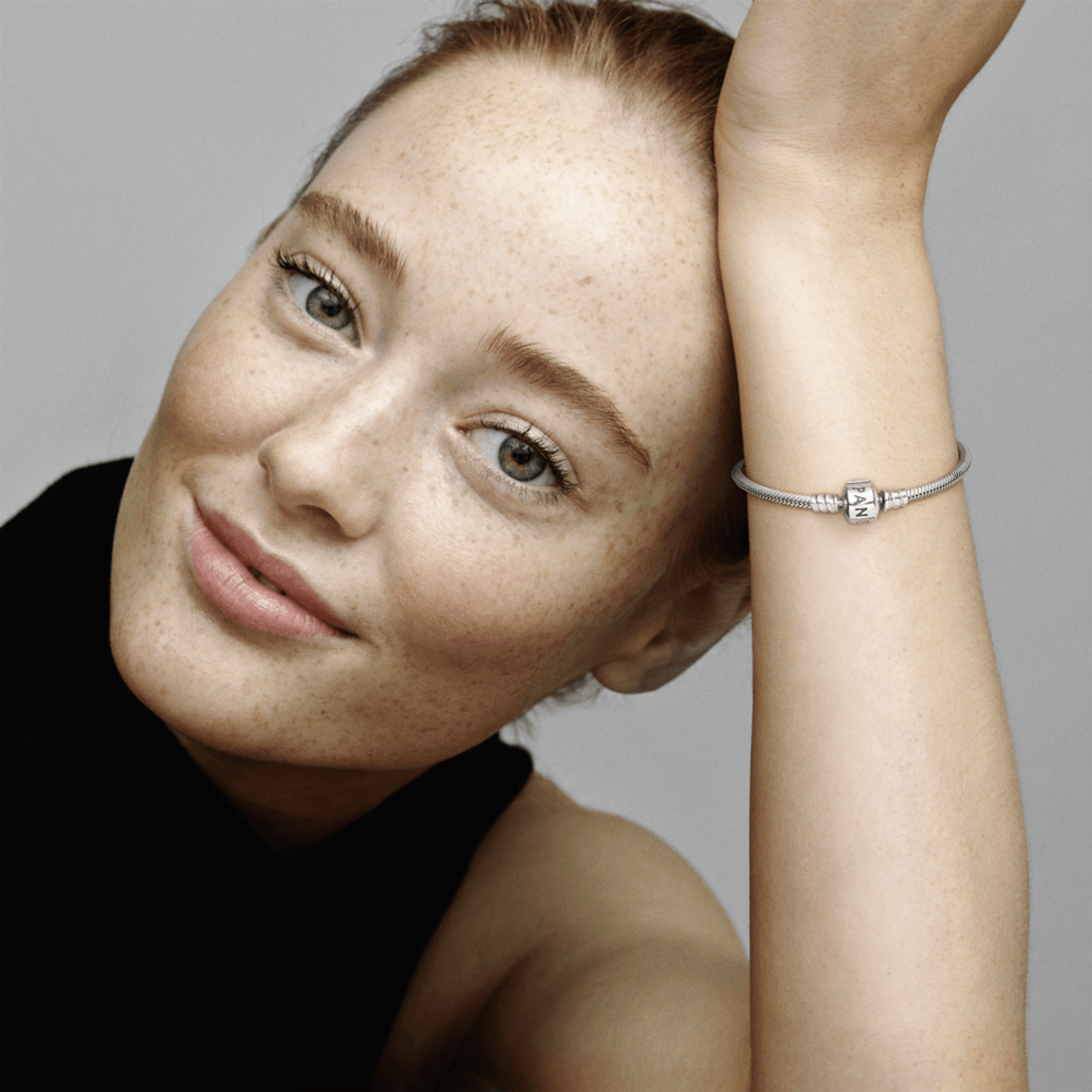 Bracelete Maleável Fecho Simples - Prata 925